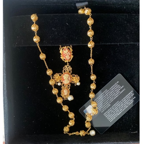 DOLCE AND GABBANA NECKLACE - Picture 3 of 4